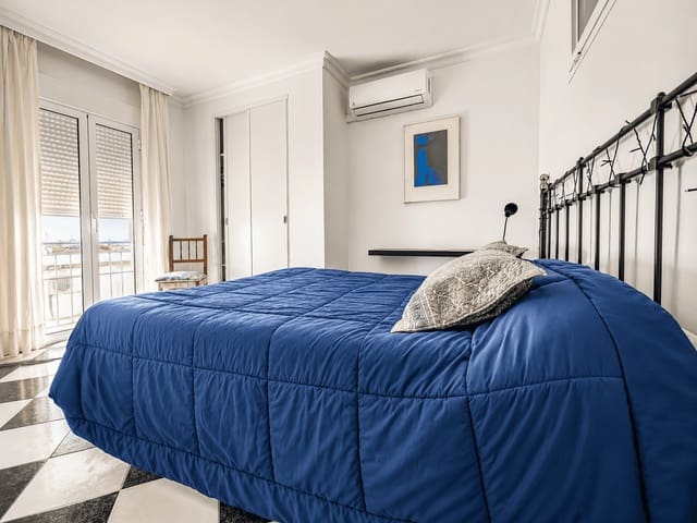 3 makuuhuone Asunto vuokrattavana paikassa Nerja - 1 560 € (Ref: 8348912)