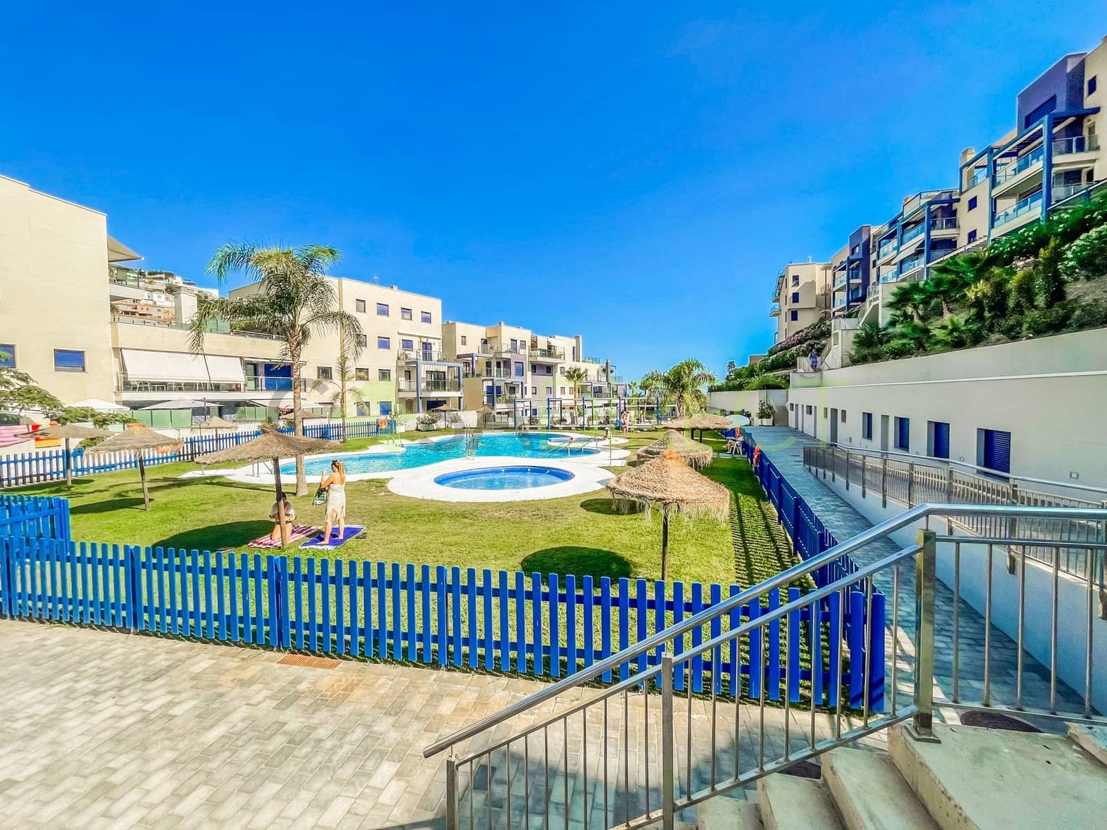 2 quarto Apartamento para arrendar em Almunecar com piscina garagem - 1 080 € (Ref: 8404660)