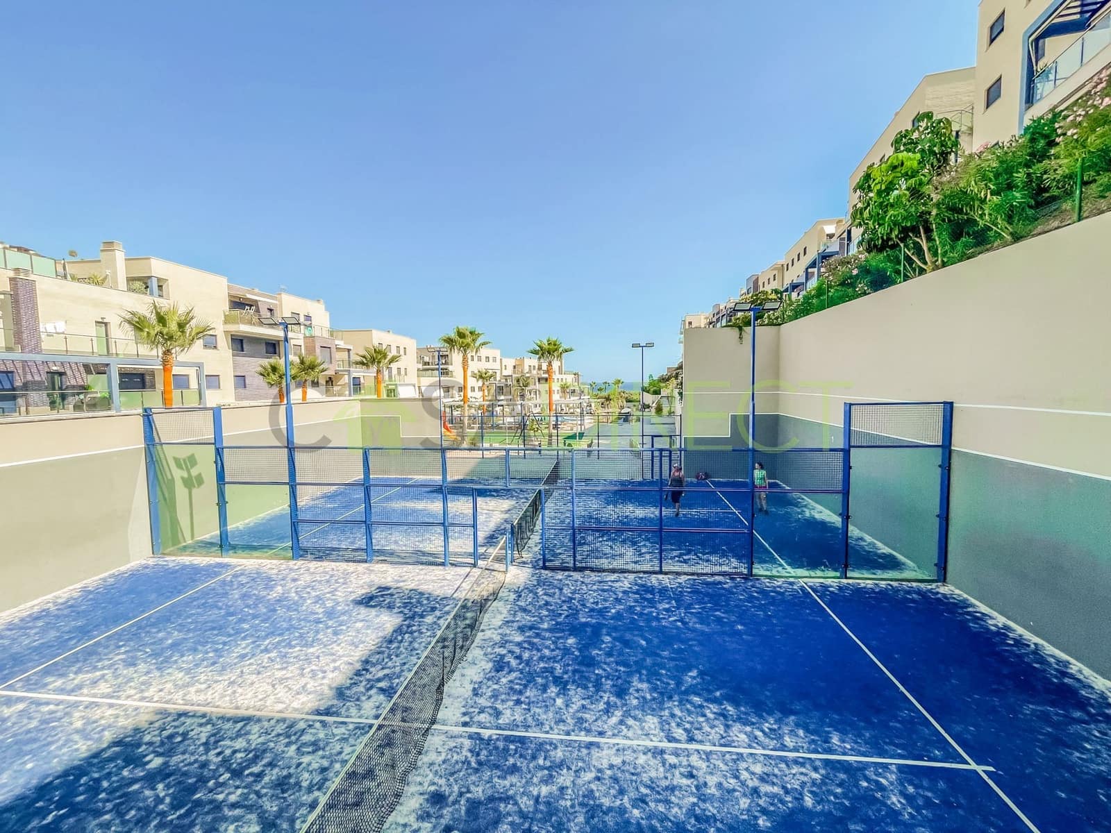 2 quarto Apartamento para arrendar em Almunecar com piscina garagem - 1 080 € (Ref: 8404660)