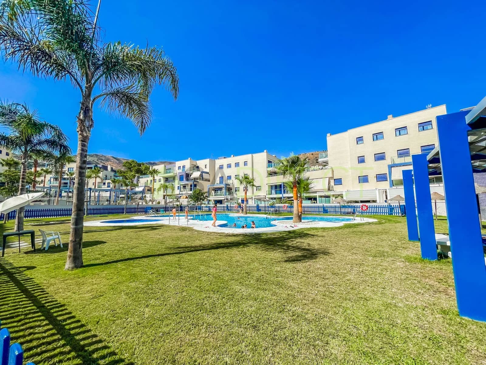 2 quarto Apartamento para arrendar em Almunecar com piscina garagem - 1 080 € (Ref: 8404660)