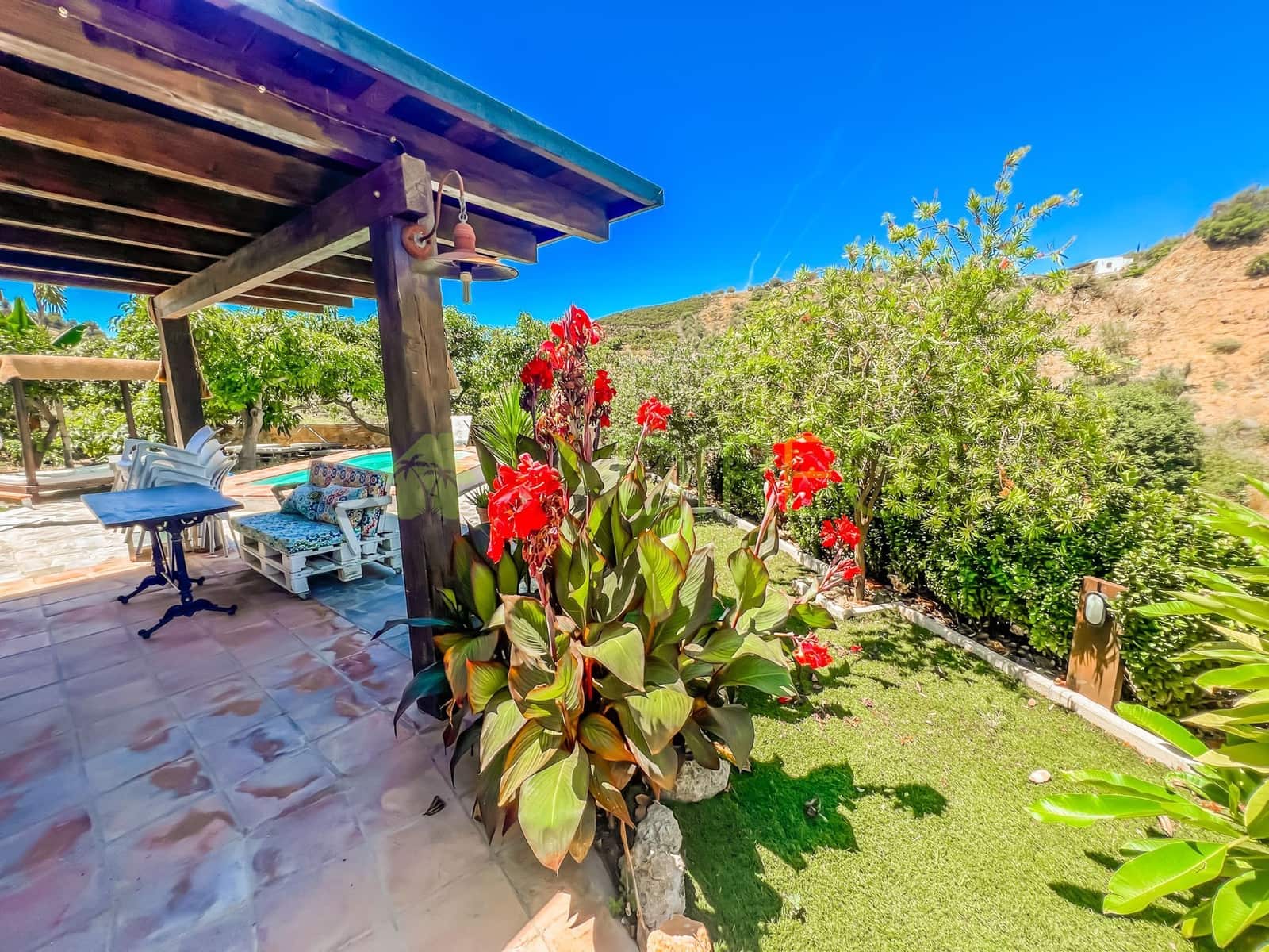 2 soveværelse Finca/Landehus til leje i Frigiliana med swimmingpool garage - € 1.200 (Ref: 8409279)