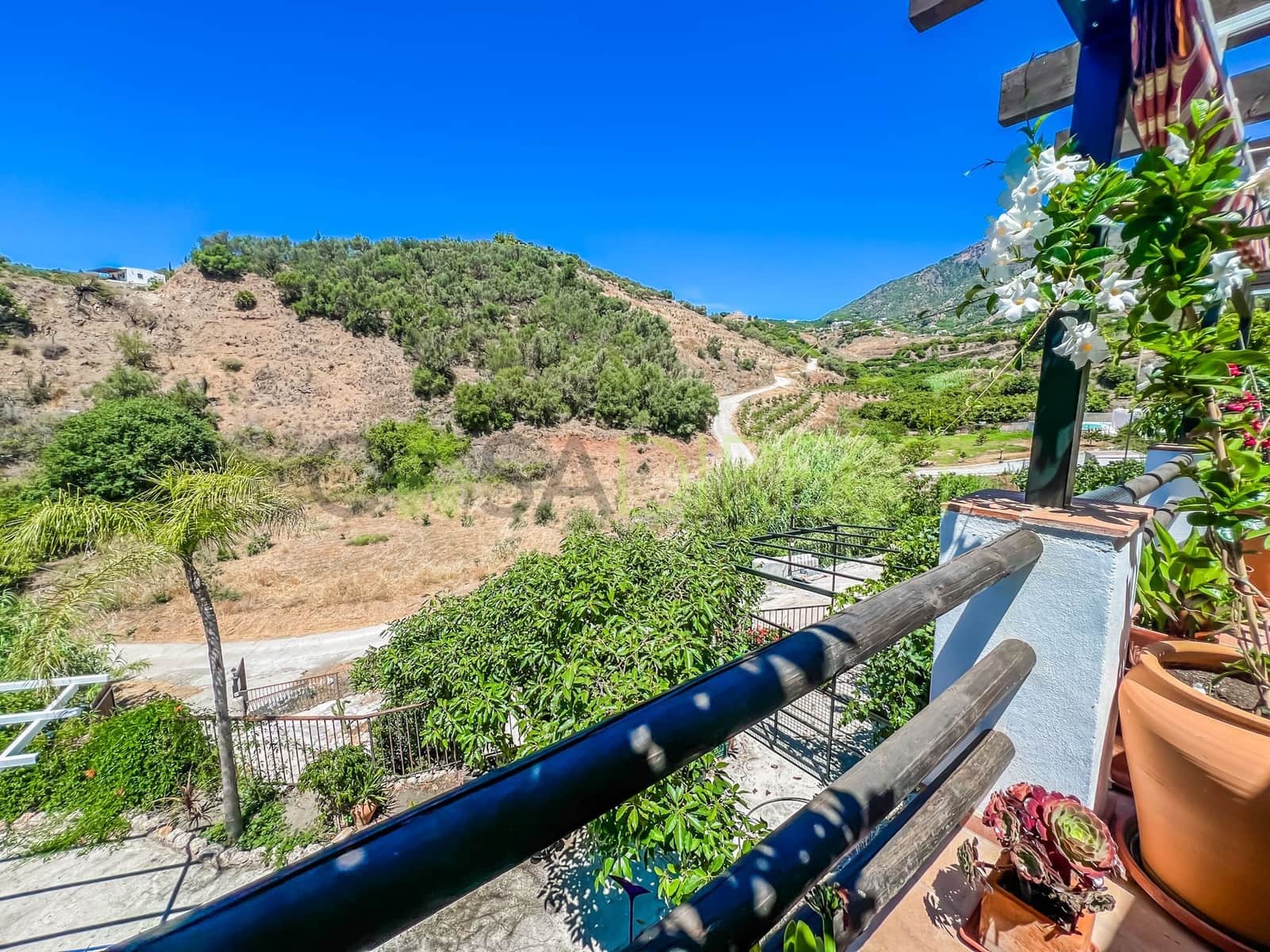 2 soveværelse Finca/Landehus til leje i Frigiliana med swimmingpool garage - € 1.200 (Ref: 8409279)
