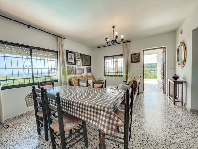 3 soverom Villa til salgs i Vélez-Málaga med svømmebasseng garasje - € 450 000 (Ref: 8430197)