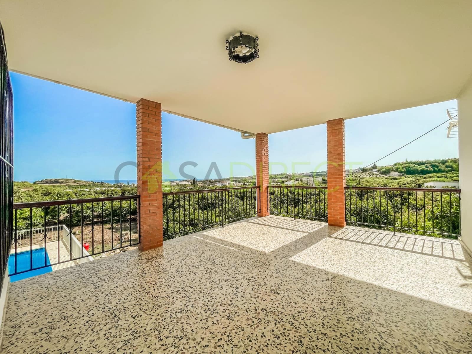 3 soverom Villa til salgs i Velez-Malaga med svømmebasseng garasje - € 450 000 (Ref: 8430197)