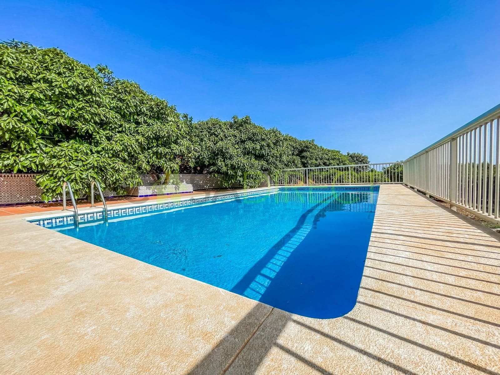 3 soverom Villa til salgs i Velez-Malaga med svømmebasseng garasje - € 450 000 (Ref: 8430197)