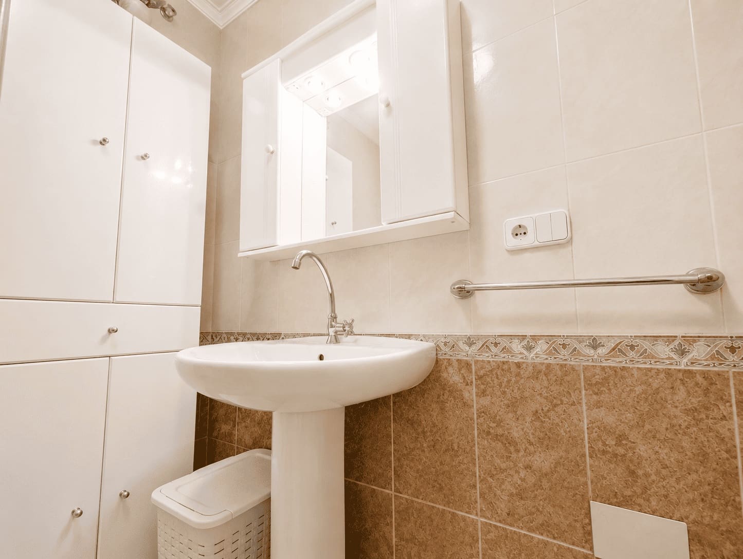 3 sovrum Lägenhet att hyra i El Morche - 840 € (Ref: 8445271)