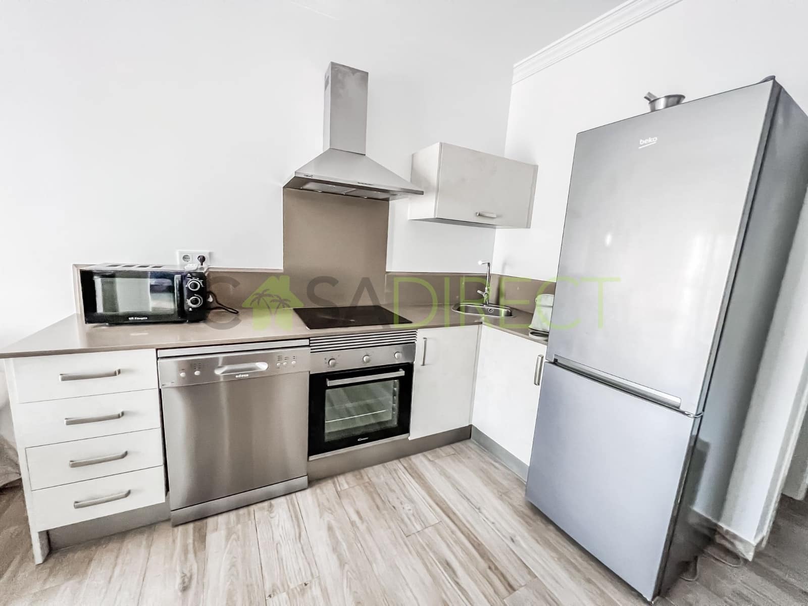 2 Zimmer Wohnung zu vermieten in Nerja - 1.200 € (Ref: 8477643)