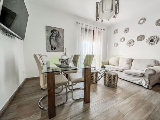 Appartement de 2 chambres à louer à Nerja - 1 200 € (Ref: 8477643)