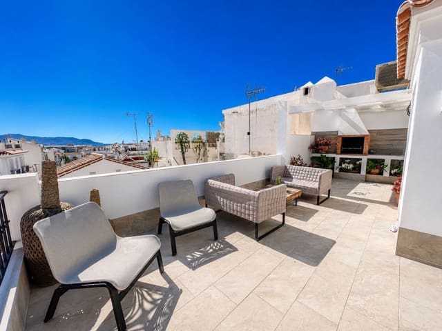 2 Zimmer Wohnung zu vermieten in Nerja - 1.200 € (Ref: 8477643)