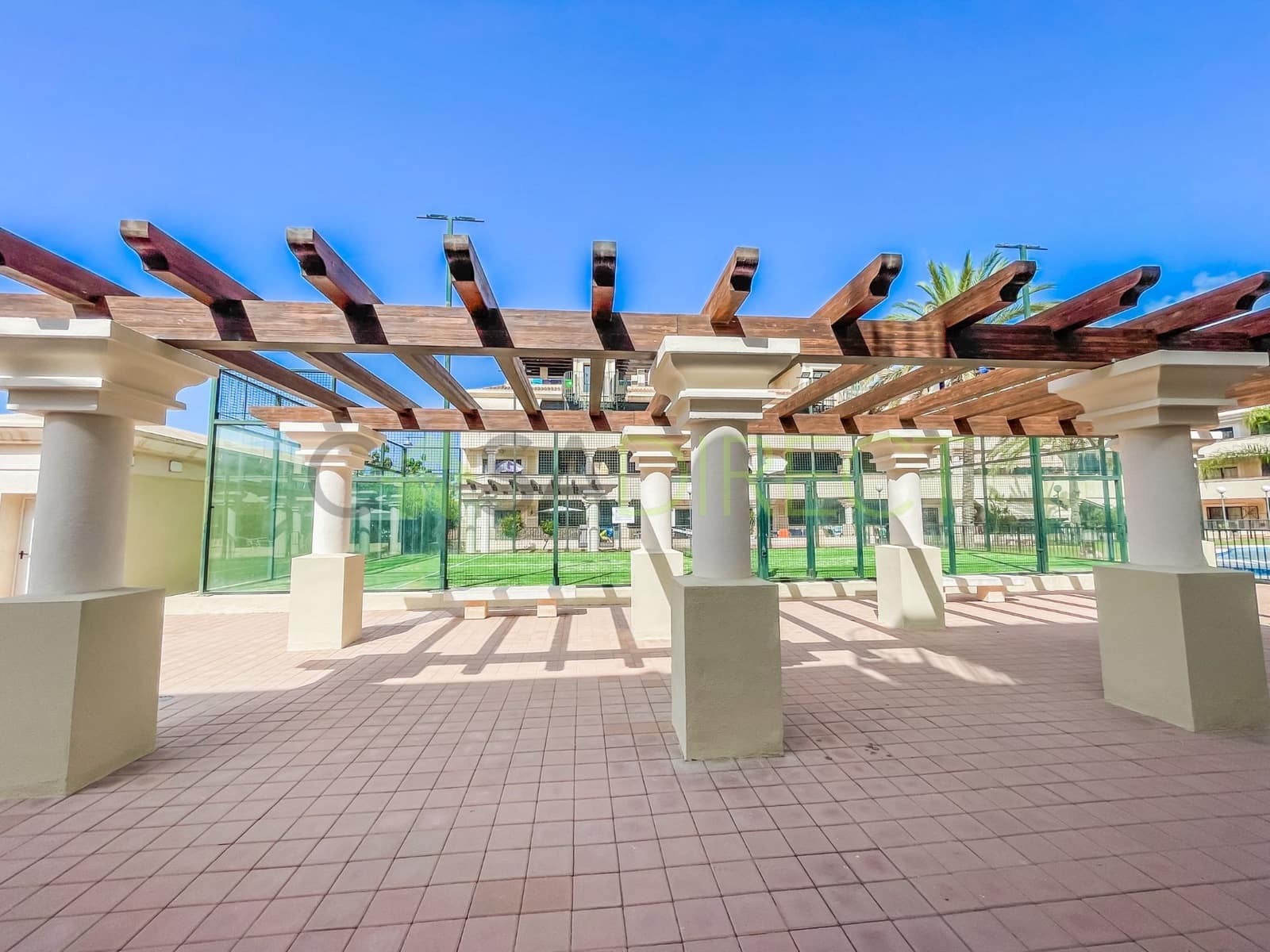 2 sypialnia Apartament do wynajęcia w Almayate z basenem garażem - 960 € (Ref: 8493348)