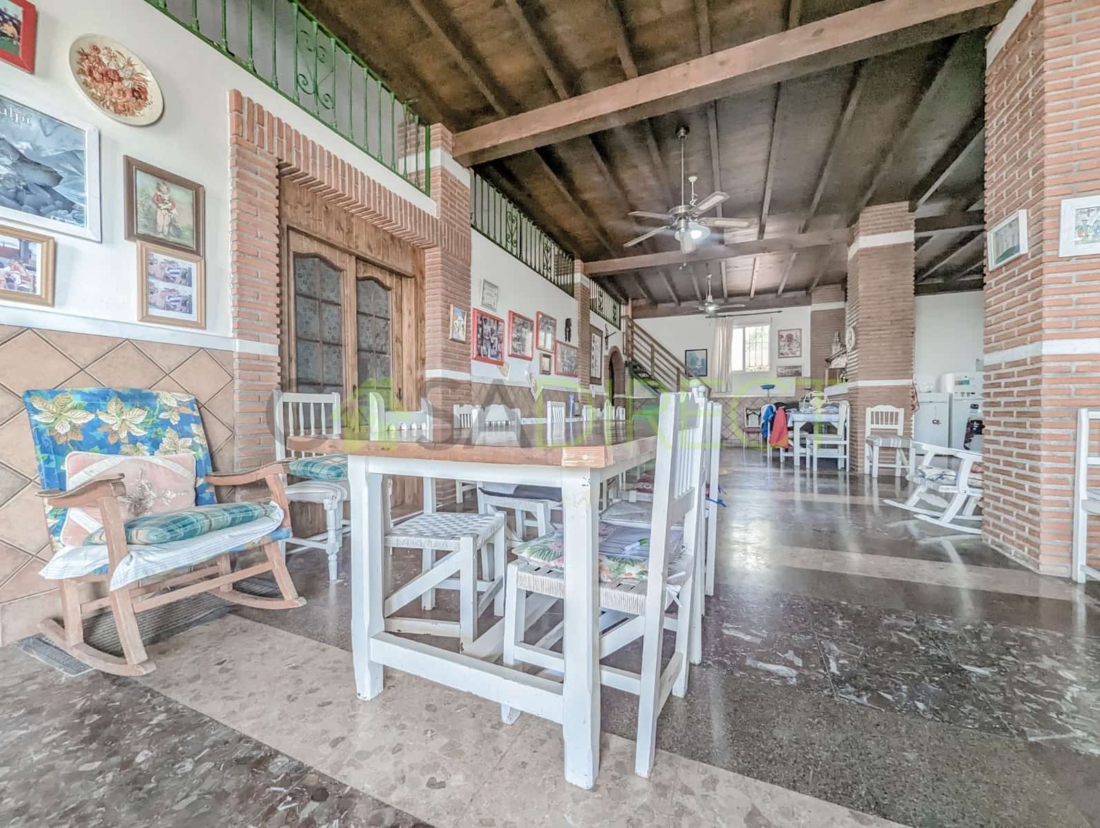 4 soverom Finca/Herregård til salgs i Motril med svømmebasseng garasje - € 357 000 (Ref: 8498526)