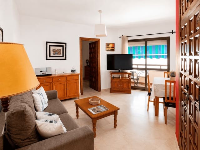 1 makuuhuone Huoneisto vuokrattavana paikassa Nerja mukana uima-altaan - 720 € (Ref: 8531610)