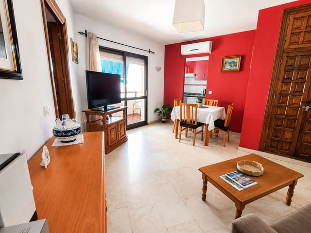1 makuuhuone Huoneisto vuokrattavana paikassa Nerja mukana uima-altaan - 720 € (Ref: 8531610)