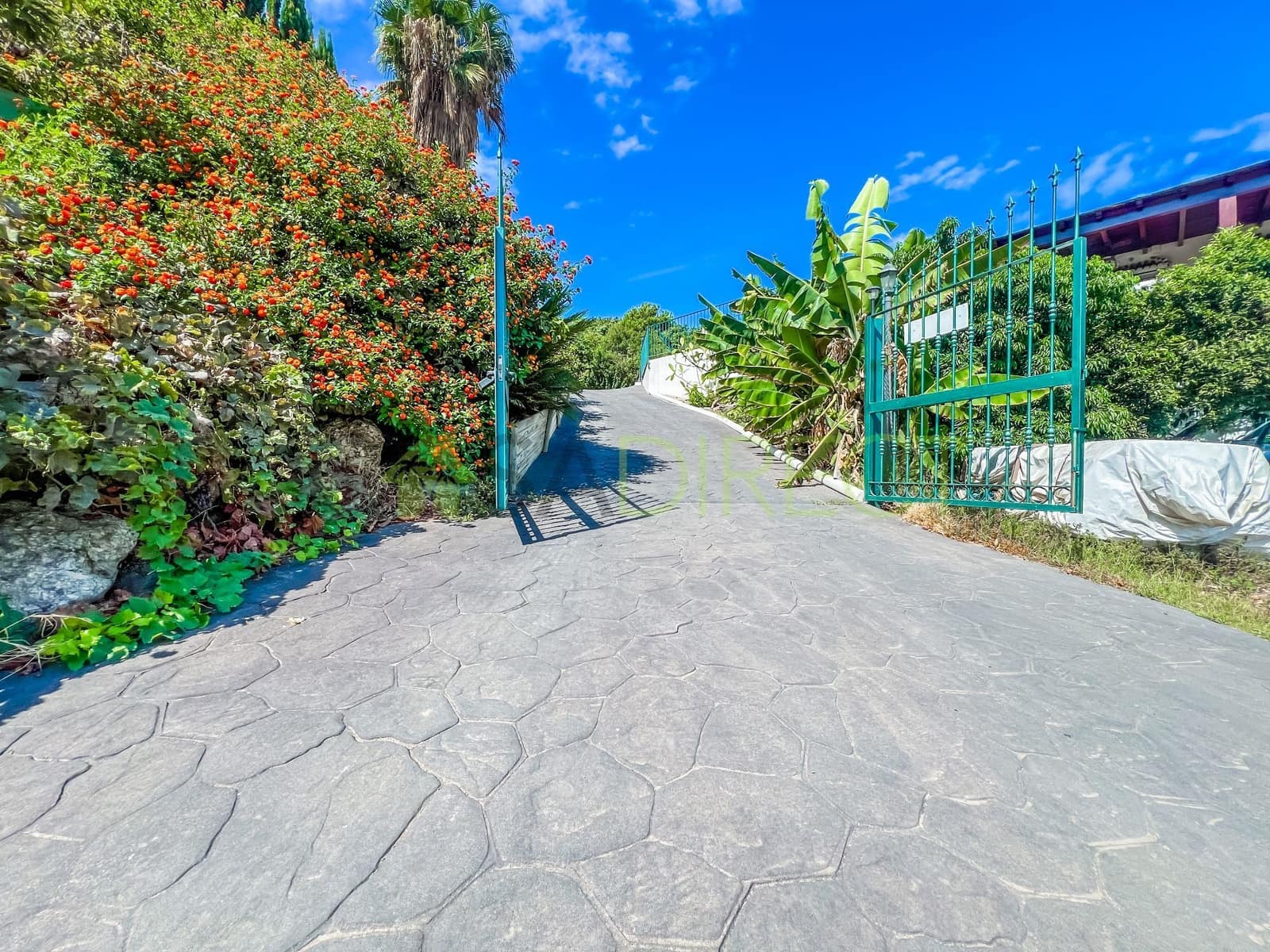 3 slaapkamer Finca/Landhuis te huur in Nerja met zwembad garage - € 1.800 (Ref: 8531613)