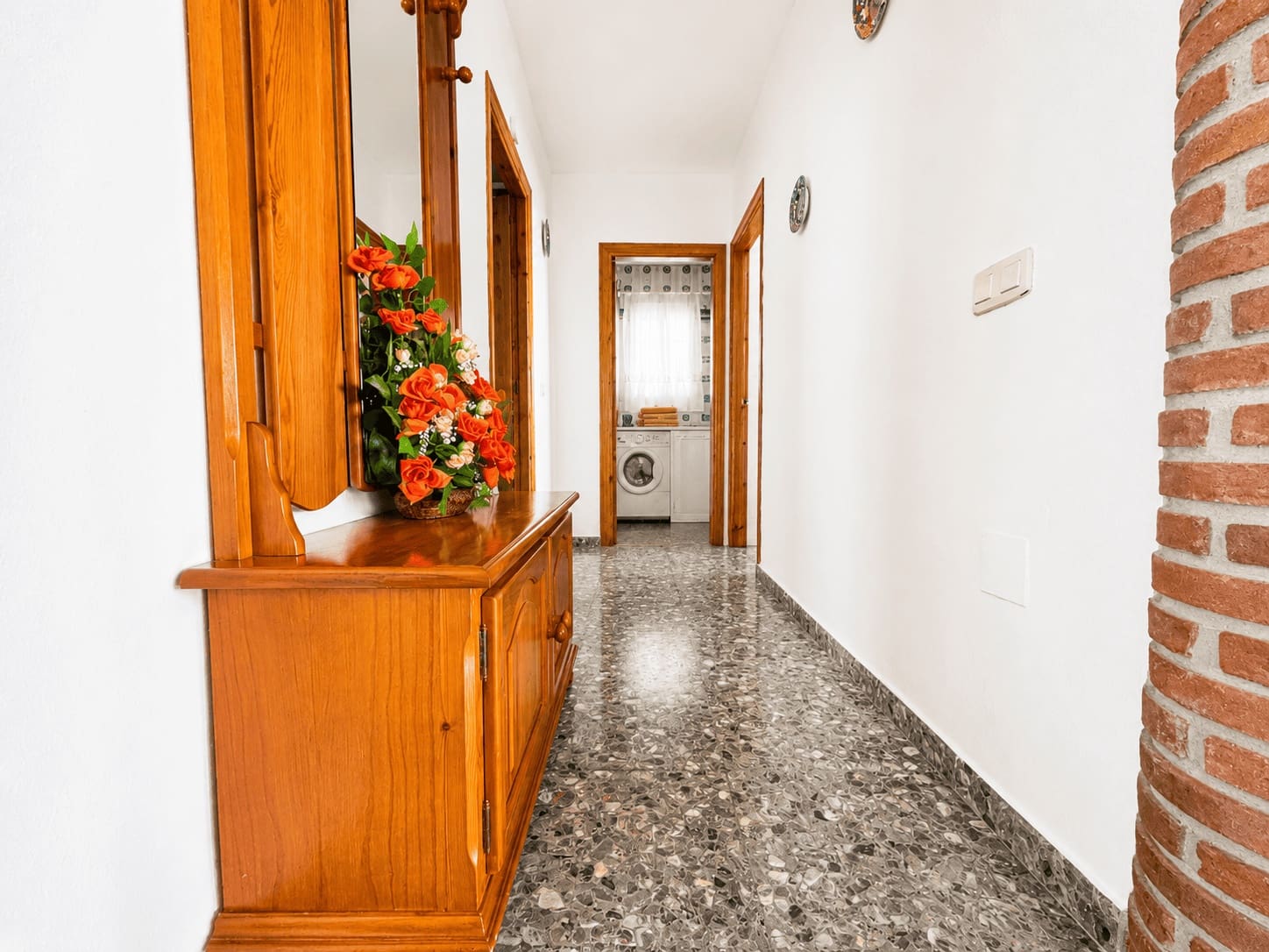 3 bedroom Villa for rent in Frigiliana with pool garage - € 2,400 (Ref: 8539521)