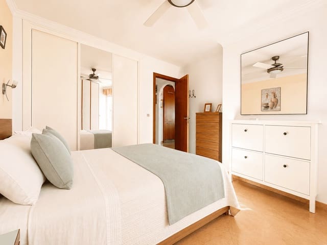 2 sovrum Lägenhet att hyra i Torrox-Costa, Torrox med pool - 900 € (Ref: 8597012)