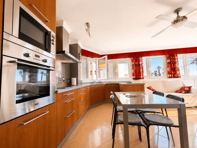 2 sovrum Lägenhet att hyra i Torrox-Costa, Torrox med pool - 900 € (Ref: 8597012)