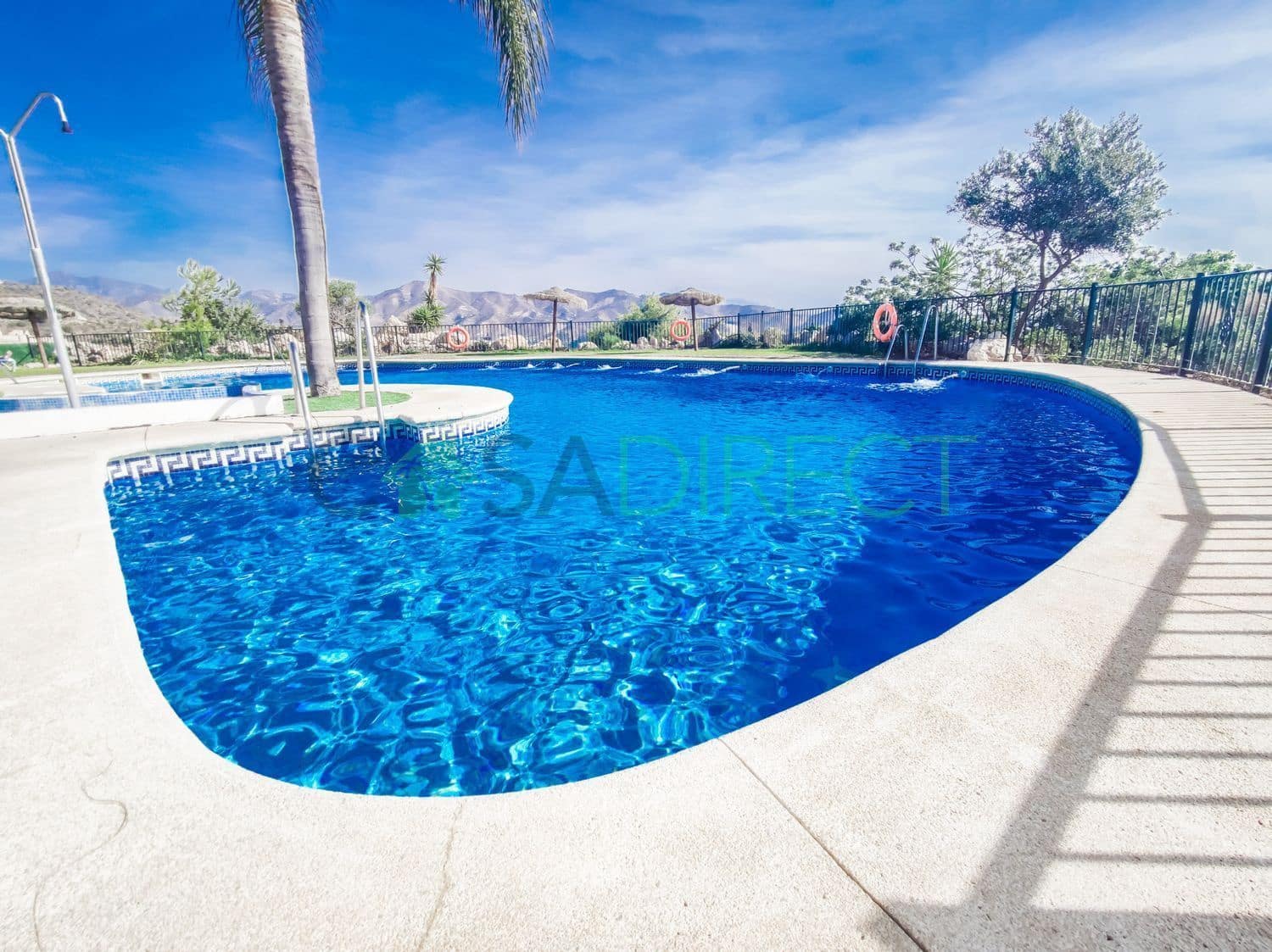 4 soveværelse Villa til leje i Almunecar med swimmingpool garage - € 2.450 (Ref: 8601253)