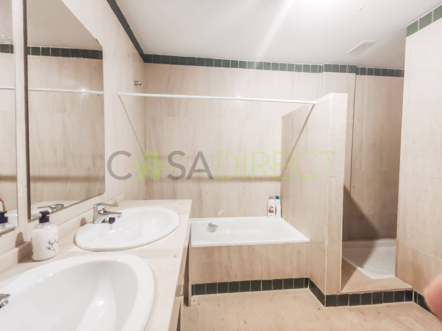 4 soveværelse Villa til leje i Almunecar med swimmingpool garage - € 2.450 (Ref: 8601253)