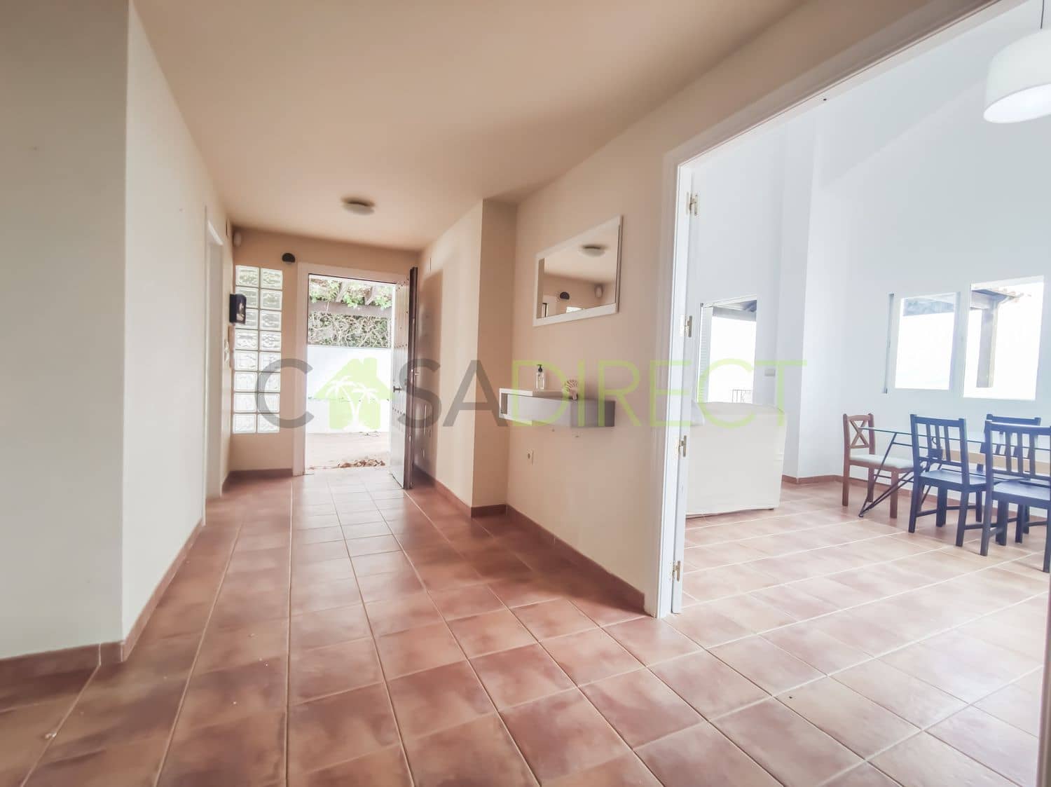 4 soveværelse Villa til leje i Almunecar med swimmingpool garage - € 2.450 (Ref: 8601253)