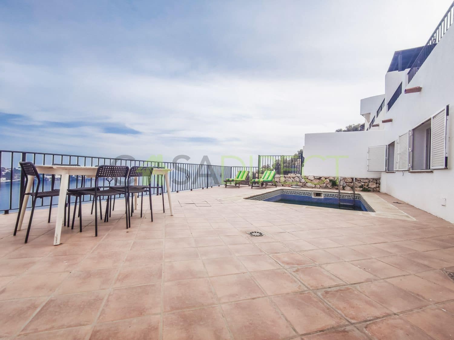 4 soveværelse Villa til leje i Almunecar med swimmingpool garage - € 2.450 (Ref: 8601253)