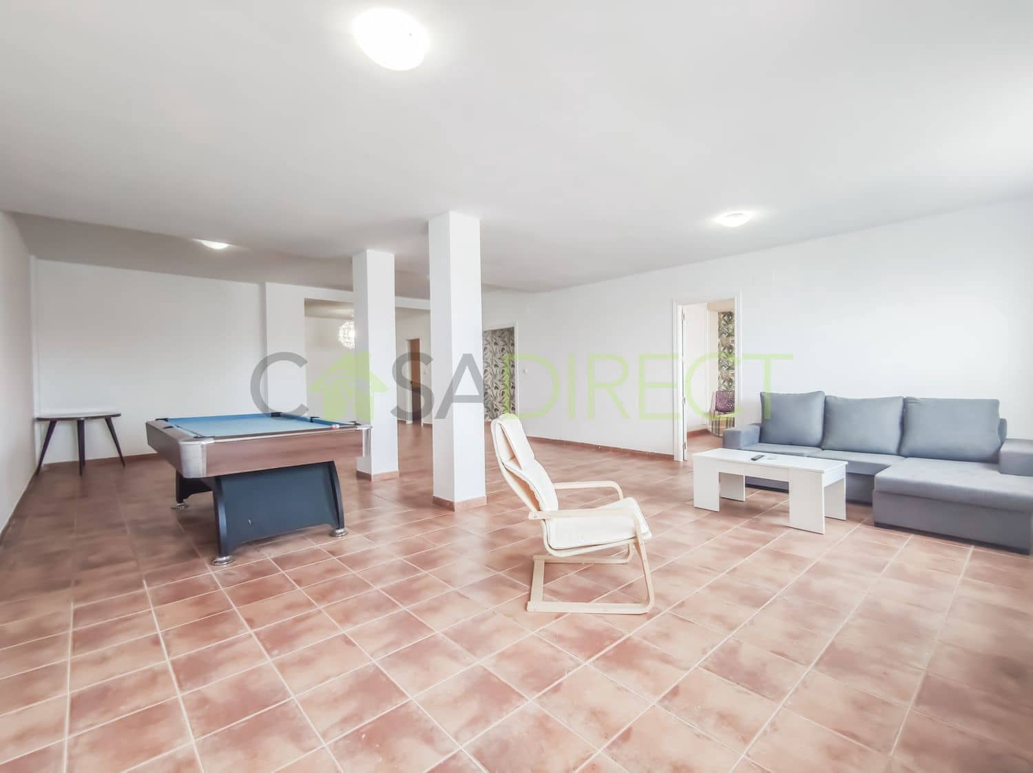 4 soveværelse Villa til leje i Almunecar med swimmingpool garage - € 2.450 (Ref: 8601253)