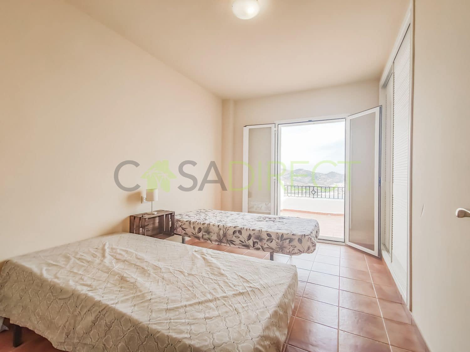 4 soveværelse Villa til leje i Almunecar med swimmingpool garage - € 2.450 (Ref: 8601253)