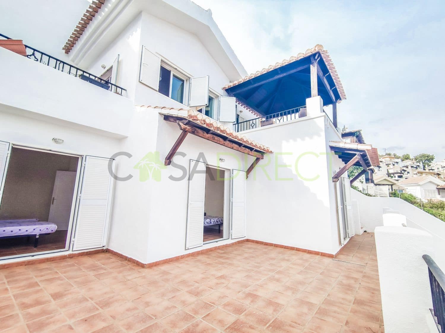 4 soveværelse Villa til leje i Almunecar med swimmingpool garage - € 2.450 (Ref: 8601253)