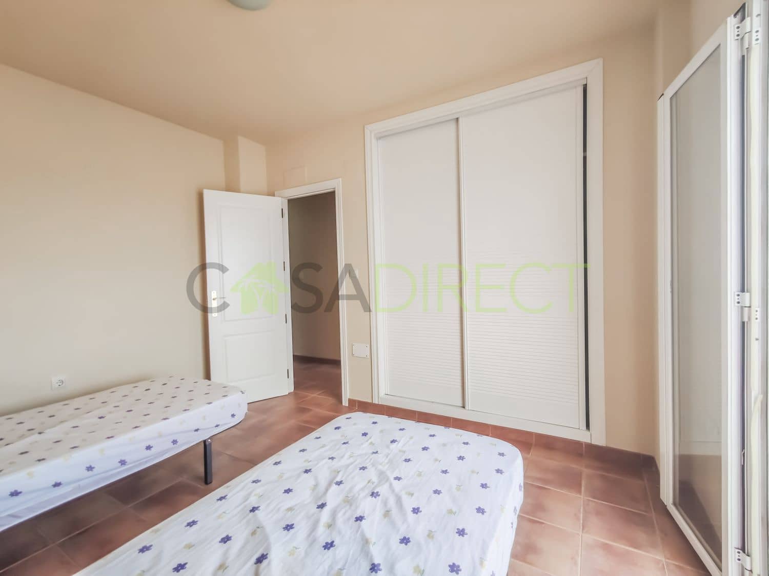 4 soveværelse Villa til leje i Almunecar med swimmingpool garage - € 2.450 (Ref: 8601253)