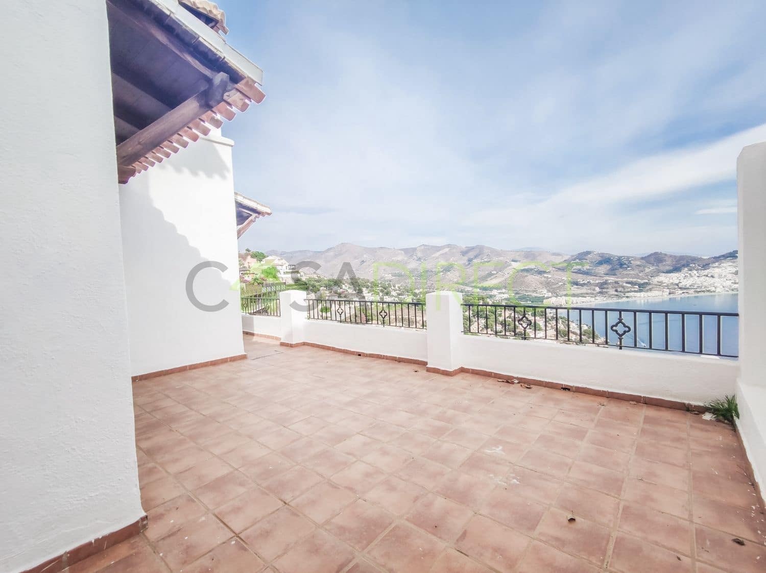 4 soveværelse Villa til leje i Almunecar med swimmingpool garage - € 2.450 (Ref: 8601253)