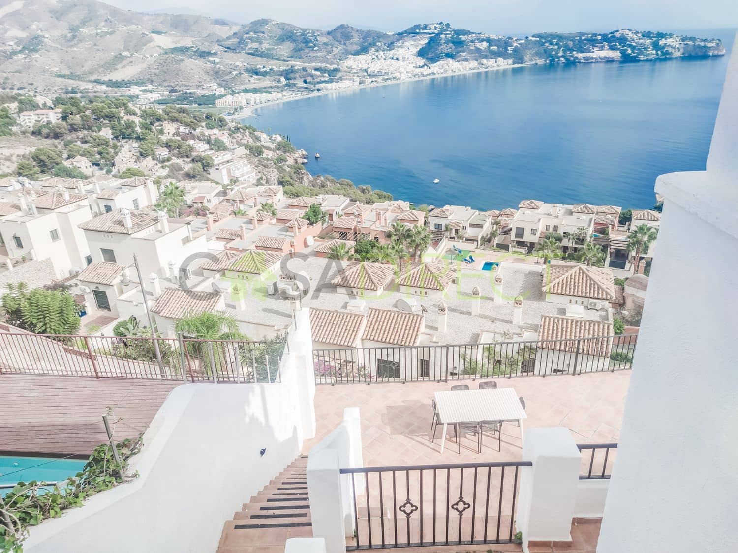 4 soveværelse Villa til leje i Almunecar med swimmingpool garage - € 2.450 (Ref: 8601253)