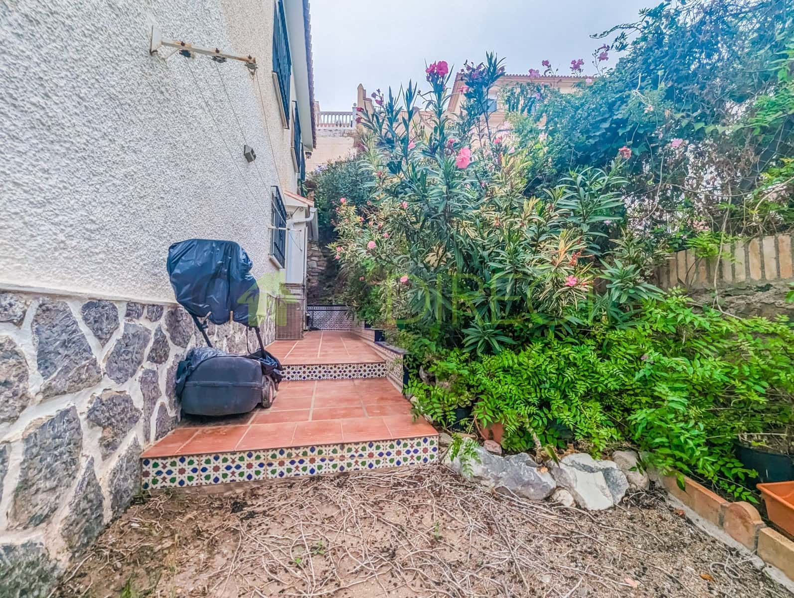 3 makuuhuone Huvila vuokrattavana paikassa Rincon de la Victoria - 1 550 € (Ref: 8629919)