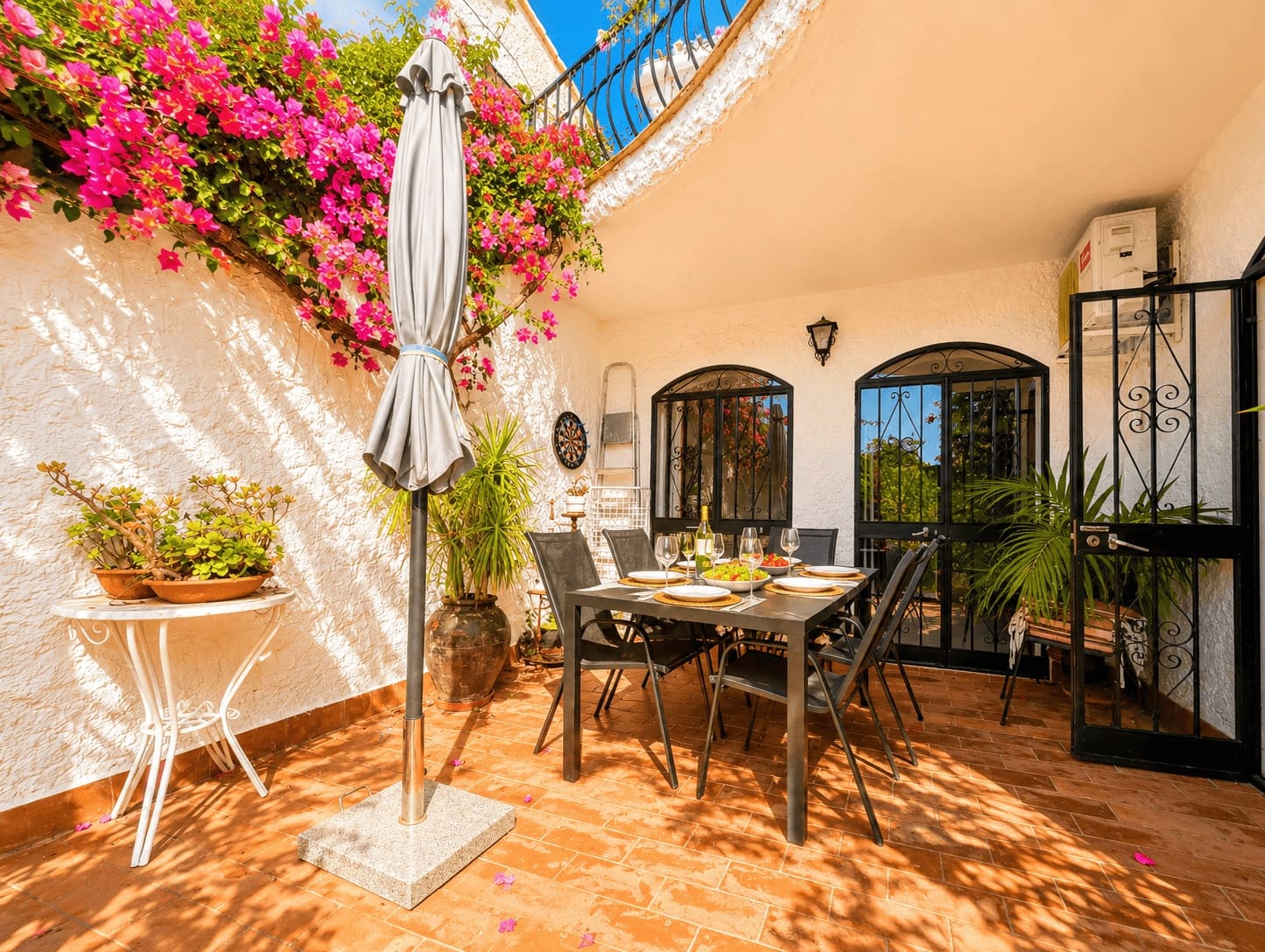 2 Zimmer Villa zu vermieten in Nerja mit Pool - 1.860 € (Ref: 8634282)