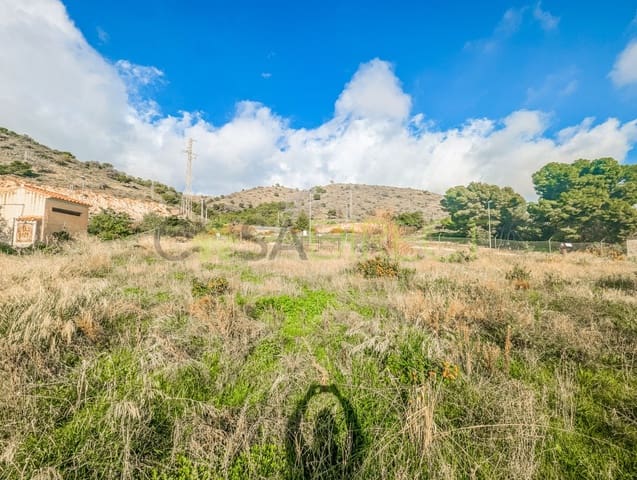 Grunde uden byggetilladelser til salg i Nerja - € 787.500 (Ref: 8670070)