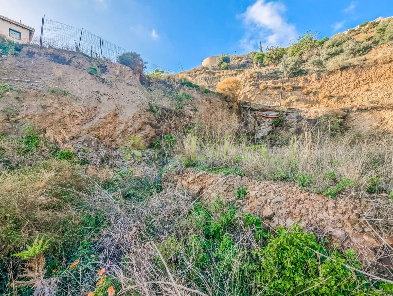 Mark till salu i Torrox-Costa - 220 500 € (Ref: 8670072)