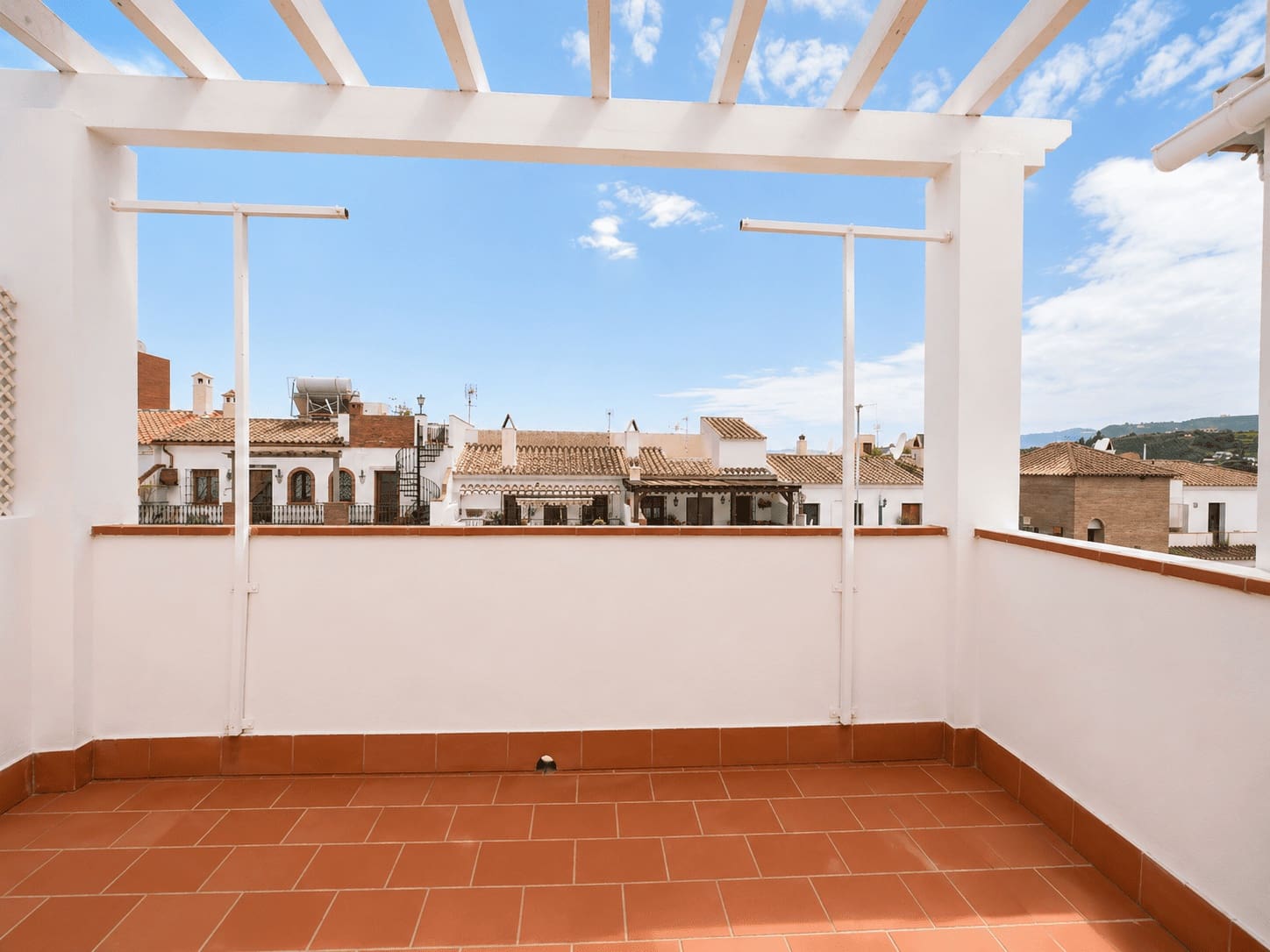 3 slaapkamer Villa te huur in Frigiliana - € 900 (Ref: 8671763)