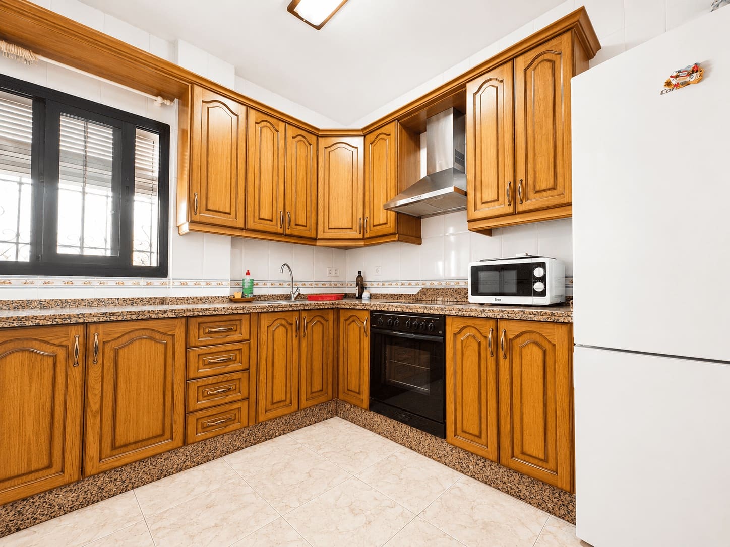 3 slaapkamer Villa te huur in Frigiliana - € 900 (Ref: 8671763)