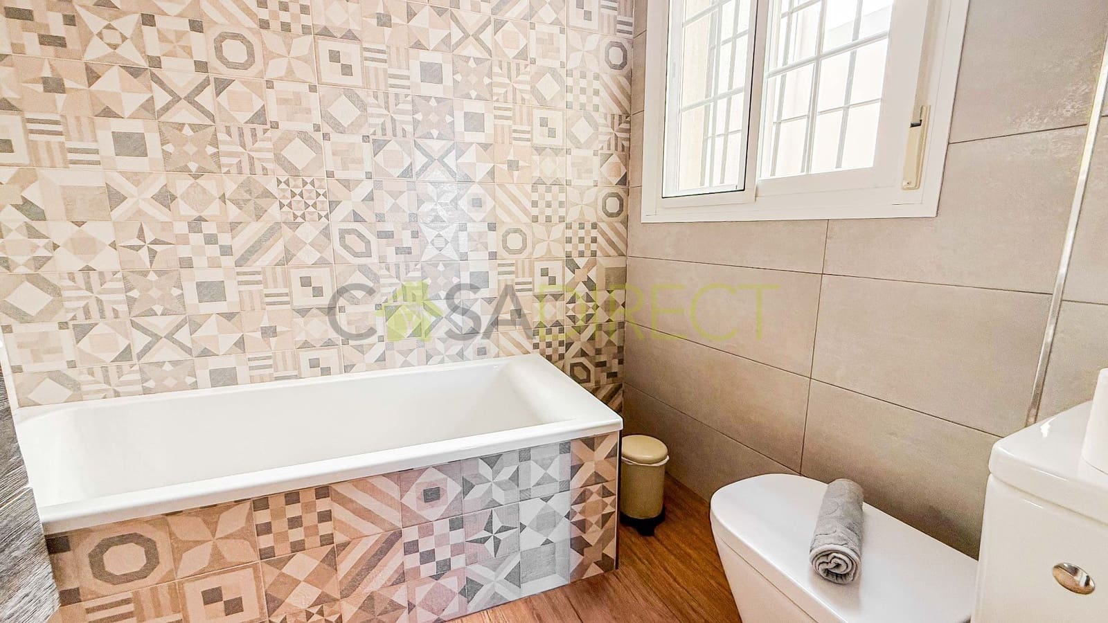 3 soverom Leilighet til leie i Nerja - € 1 440 (Ref: 8747082)