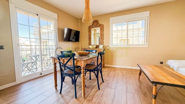 3 soveværelse Lejlighed til leje i Nerja - € 1.440 (Ref: 8747082)