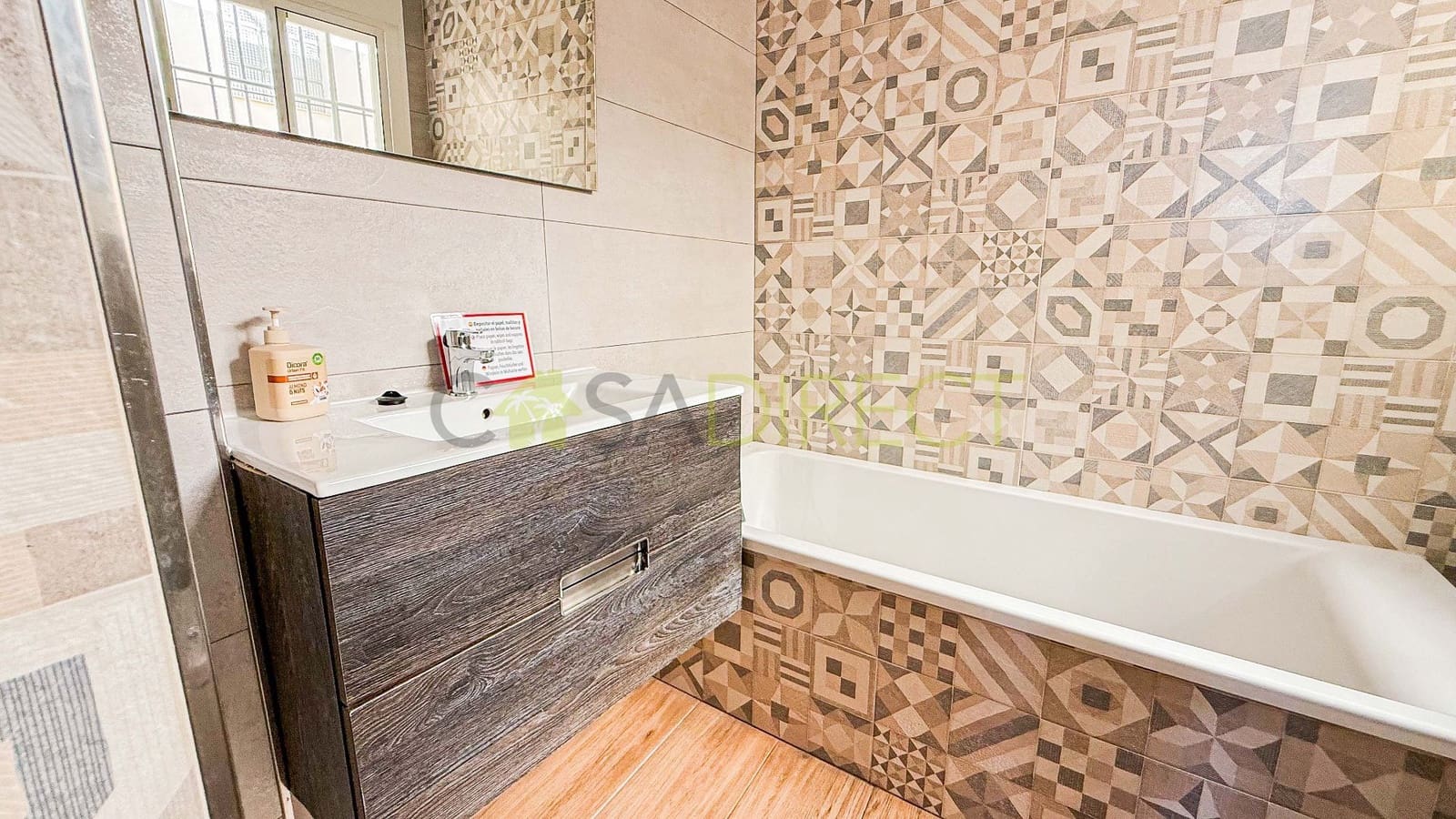 3 soverom Leilighet til leie i Nerja - € 1 440 (Ref: 8747082)