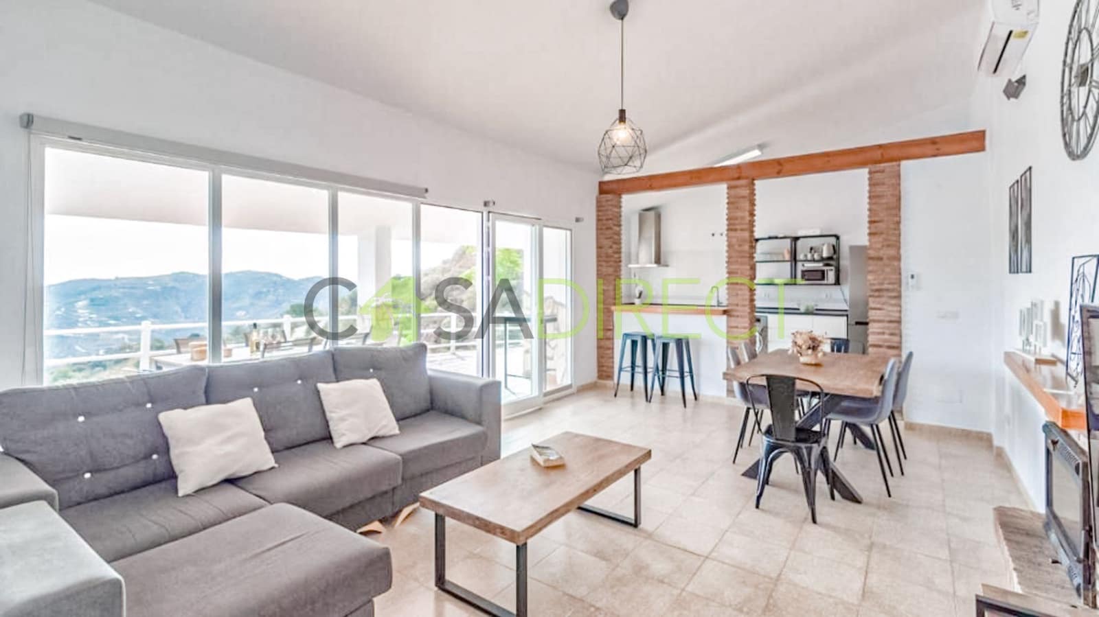 3 soveværelse Finca/Landehus til leje i Sayalonga med swimmingpool garage - € 1.400 (Ref: 8757433)