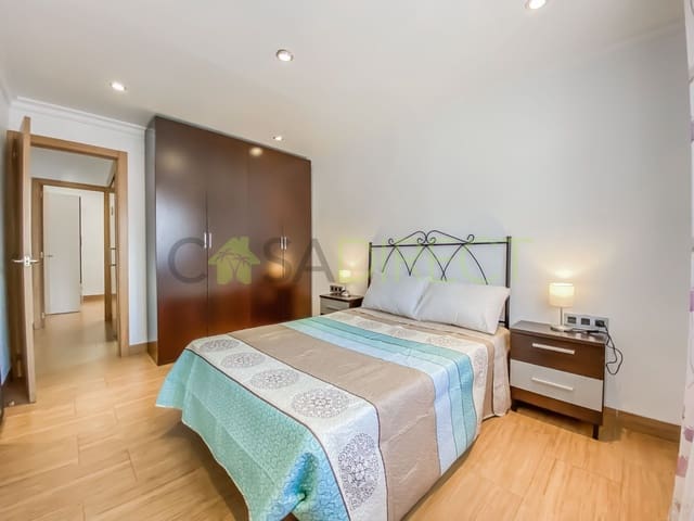 3 slaapkamer Appartement te huur in Vélez-Málaga - € 1.200 (Ref: 8836240)