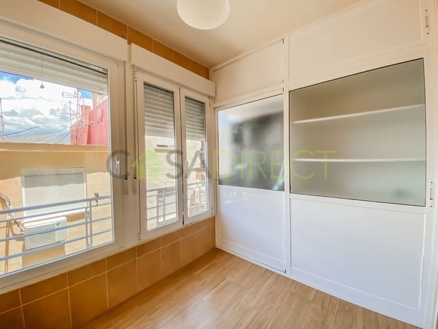 Apartamento de 3 habitaciones en Vélez-Málaga en alquiler - 1.200 € (Ref: 8836240)