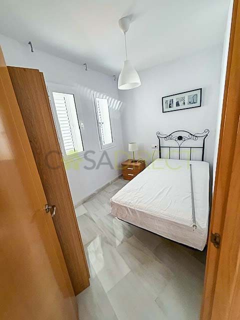 Villa/Maison Semi-Mitoyenne de 3 chambres à louer à Almunecar avec garage - 2 000 € (Ref: 8848913)