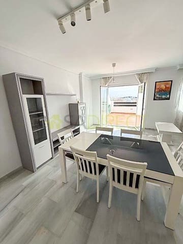 Villa/Maison Semi-Mitoyenne de 3 chambres à louer à Almuñécar avec garage - 2 000 € (Ref: 8848913)