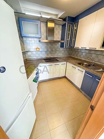 Villa/Maison Semi-Mitoyenne de 3 chambres à louer à Almuñécar avec garage - 2 000 € (Ref: 8848913)