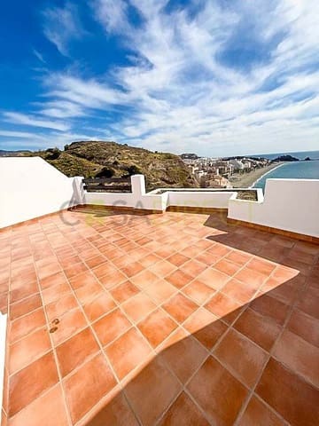 Villa/Maison Semi-Mitoyenne de 3 chambres à louer à Almuñécar avec garage - 2 000 € (Ref: 8848913)