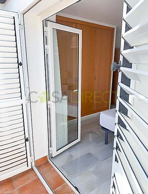 Villa/Maison Semi-Mitoyenne de 3 chambres à louer à Almunecar avec garage - 2 000 € (Ref: 8848913)