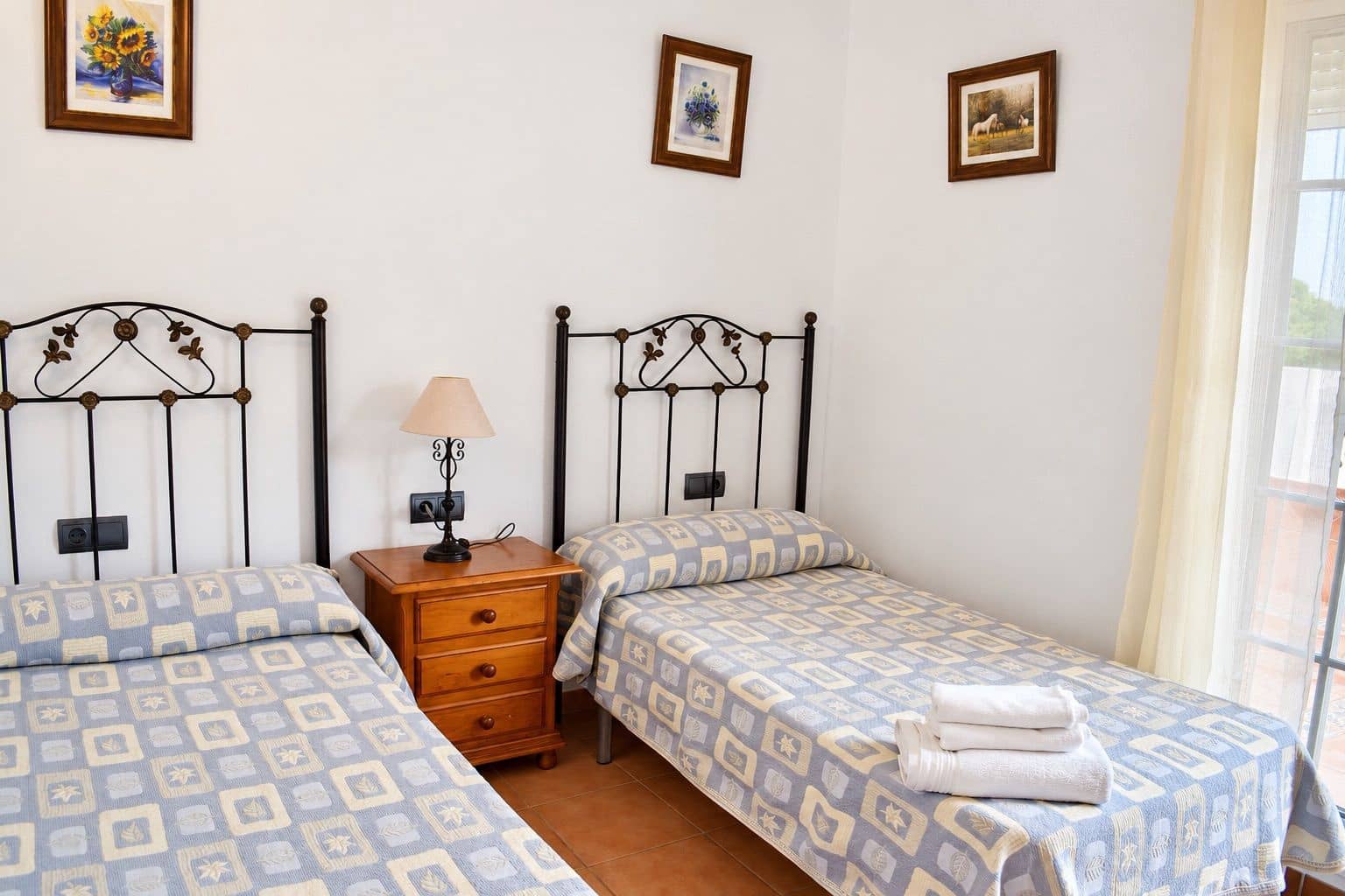 4 soveværelse Villa til leje i Frigiliana med swimmingpool garage - € 1.800 (Ref: 8859562)