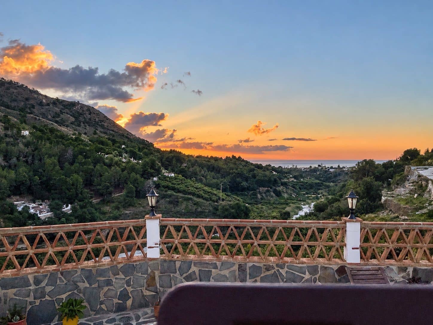 4 soveværelse Villa til leje i Frigiliana med swimmingpool garage - € 1.800 (Ref: 8859562)